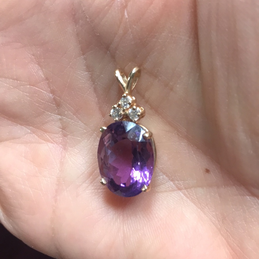 amethyst - Picture 3 of 3